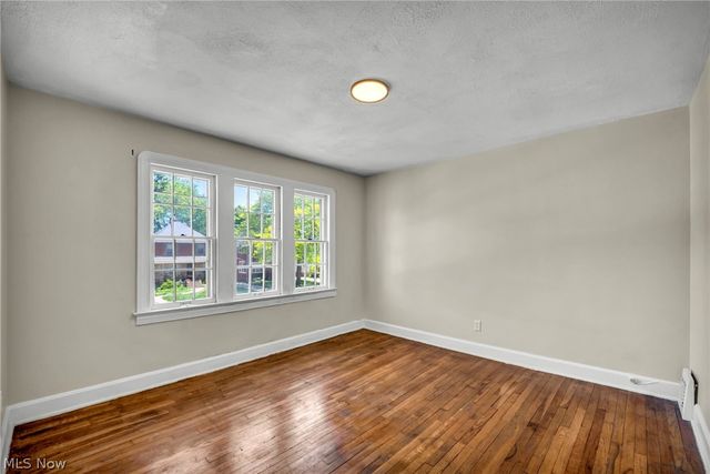 334 E 197 Street, Euclid, OH 44119