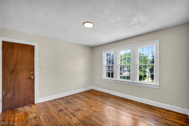 334 E 197 Street, Euclid, OH 44119