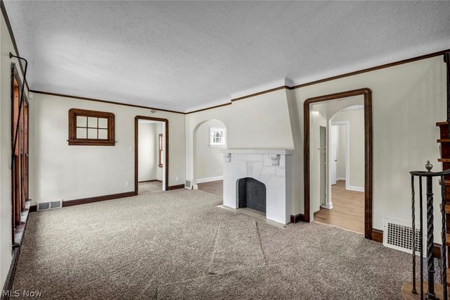 334 E 197 Street, Euclid, OH 44119