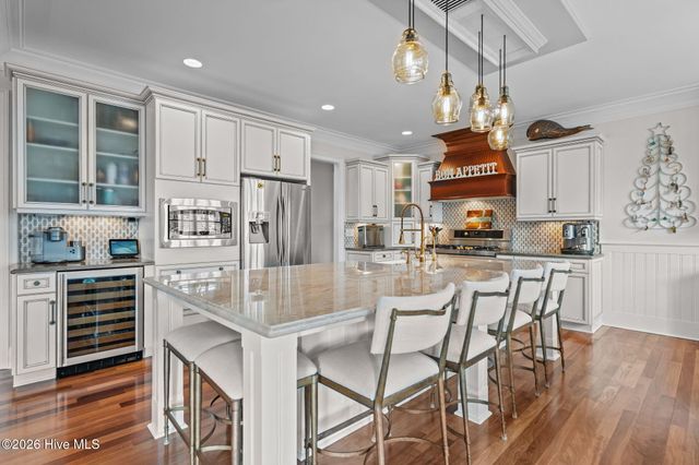 800 North Carolina Avenue, Carolina Beach, NC 28428