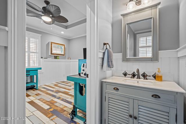 800 North Carolina Avenue, Carolina Beach, NC 28428