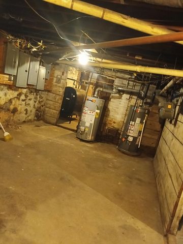 248 S Main St, Attleboro, MA 02703