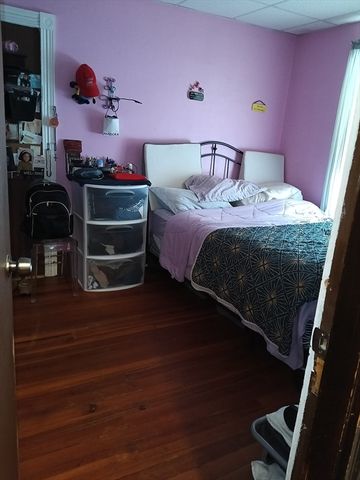 248 S Main St, Attleboro, MA 02703