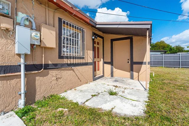 16025 NW 29th Ave, Miami Gardens, FL 33054