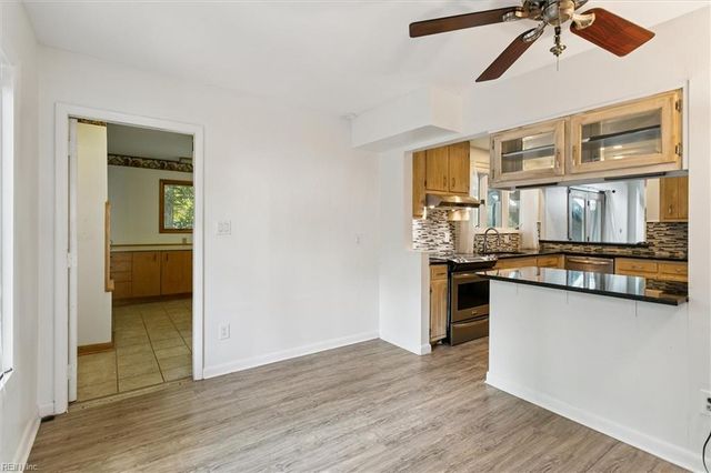 239 Windsor Castle DR, Newport News, VA 23608