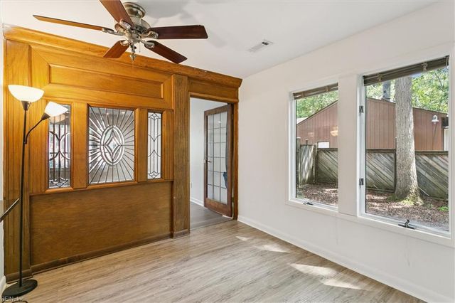 239 Windsor Castle DR, Newport News, VA 23608