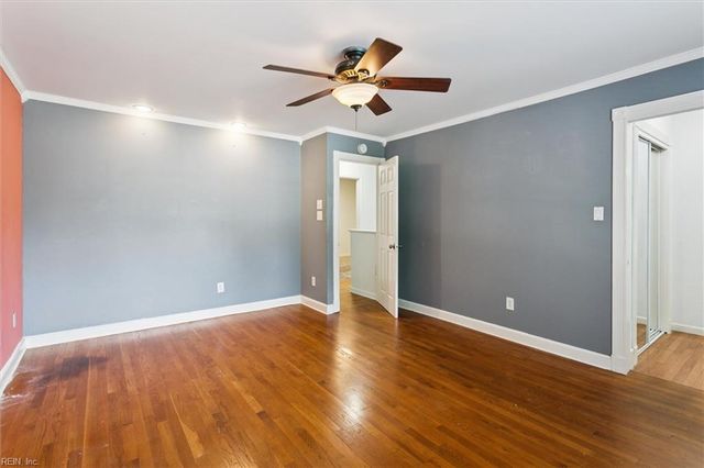 239 Windsor Castle DR, Newport News, VA 23608
