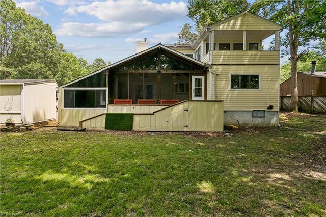 239 Windsor Castle DR, Newport News, VA 23608