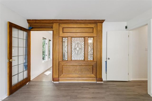 239 Windsor Castle DR, Newport News, VA 23608