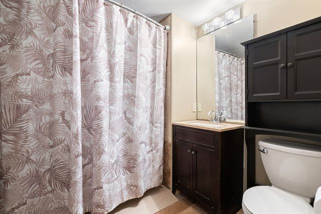 200 Burkhall St 109, Weymouth, MA 02190