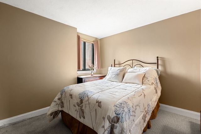 200 Burkhall St 109, Weymouth, MA 02190