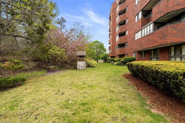 200 Burkhall St 109, Weymouth, MA 02190