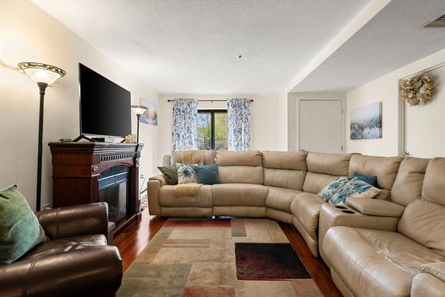 200 Burkhall St 109, Weymouth, MA 02190