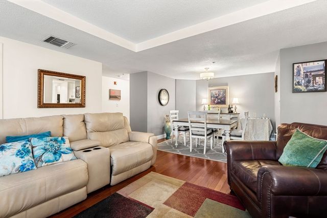 200 Burkhall St 109, Weymouth, MA 02190