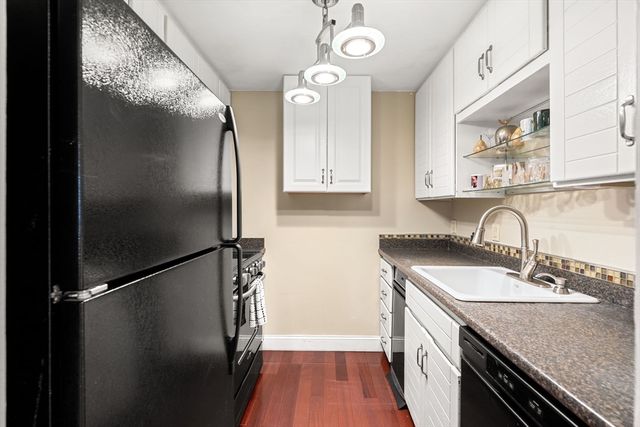 200 Burkhall St 109, Weymouth, MA 02190