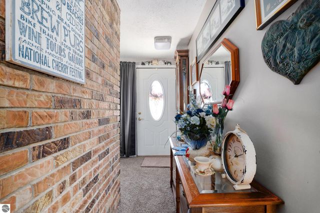 11881 E M-55, Cadillac, MI 49601