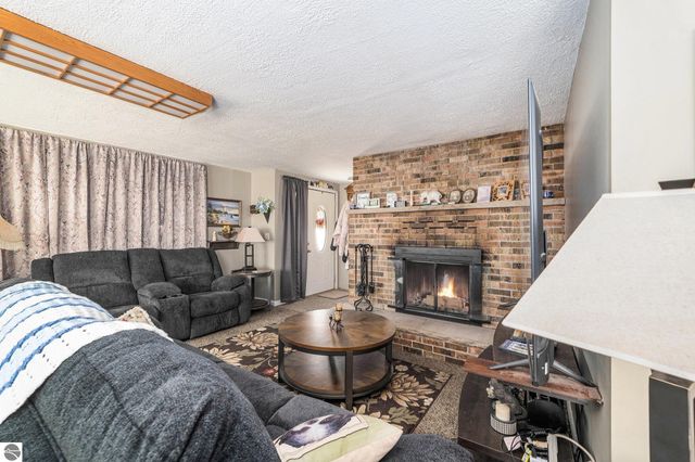 11881 E M-55, Cadillac, MI 49601