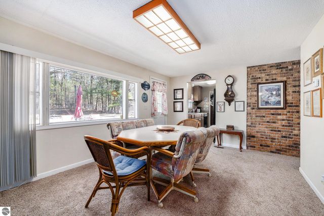 11881 E M-55, Cadillac, MI 49601