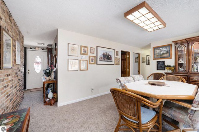 11881 E M-55, Cadillac, MI 49601