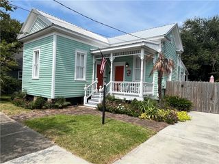 12 Dearborn N Street, Mobile, AL 36602