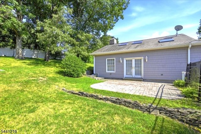 66 Minnisink Rd, Jefferson Twp., NJ 07849