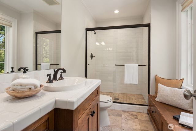 3143 Hunts Point Road, Hunts Point, WA 98004