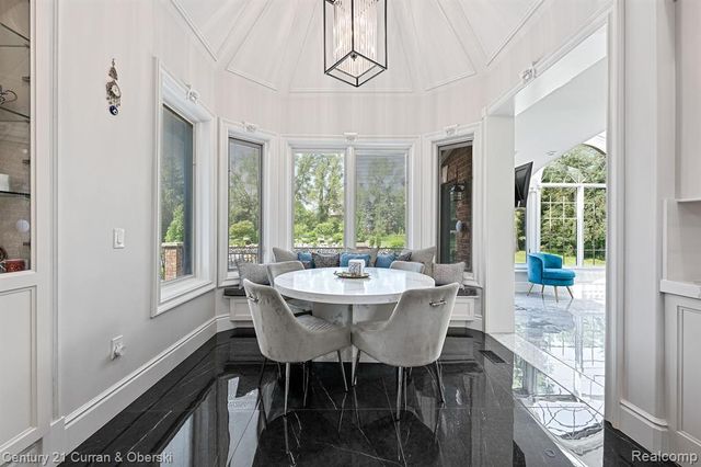 17965 Beck Road, Northville, MI 48168