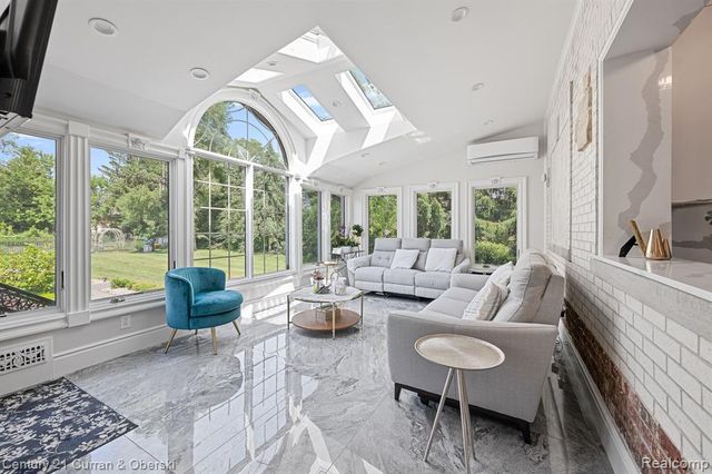 17965 Beck Road, Northville, MI 48168