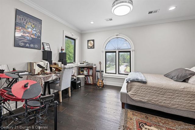 17965 Beck Road, Northville, MI 48168