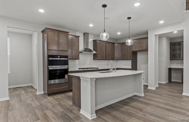 51079 Deerbrook Drive, Macomb, MI 48042