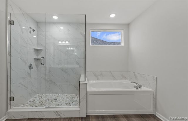 51079 Deerbrook Drive, Macomb, MI 48042