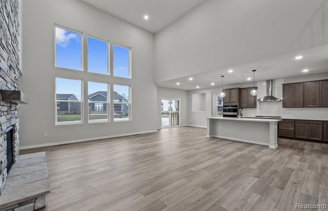 51079 Deerbrook Drive, Macomb, MI 48042