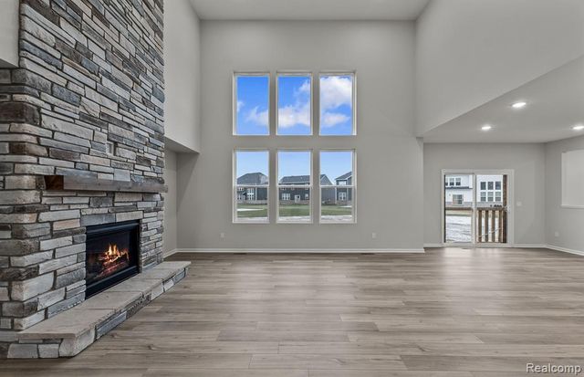 51079 Deerbrook Drive, Macomb, MI 48042