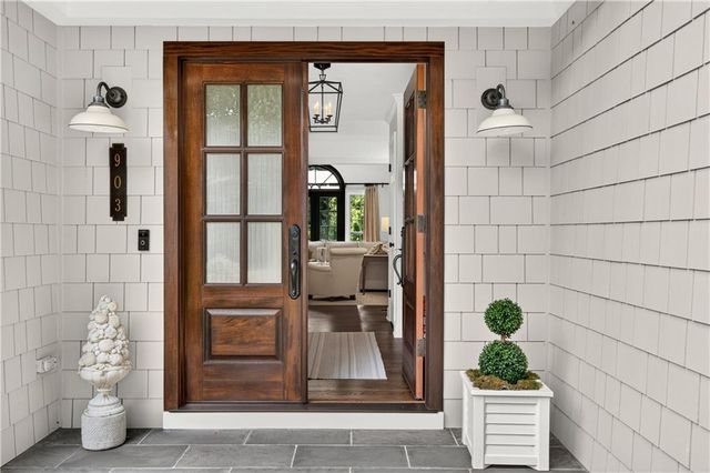 903 Banford Court NE, Marietta, GA 30068