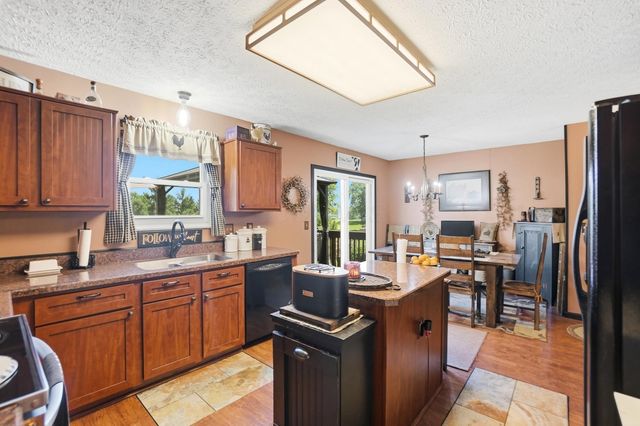 9000 Marchbank Lane, Lewis Center, OH 43035