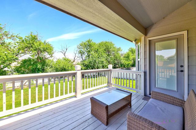 702 E Sprucewood, Park City, KS 67147