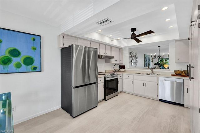 800 Misty Pines CIR 205, Naples, FL 34105