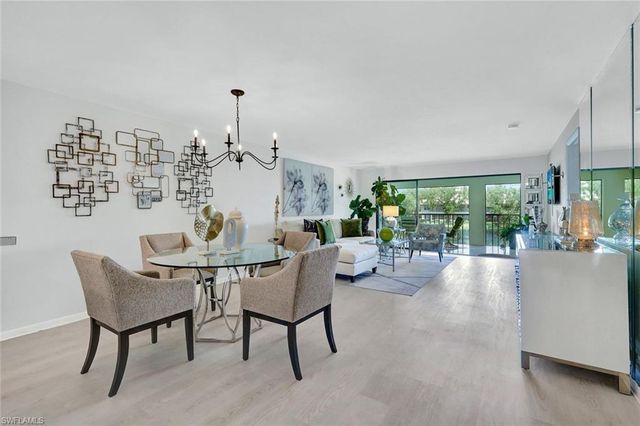 800 Misty Pines CIR 205, Naples, FL 34105
