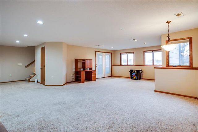 3101 N RED FOX CIRCLE, Wichita, KS 67205