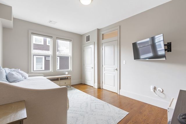 46 Washburn Street 46, Watertown, MA 02472