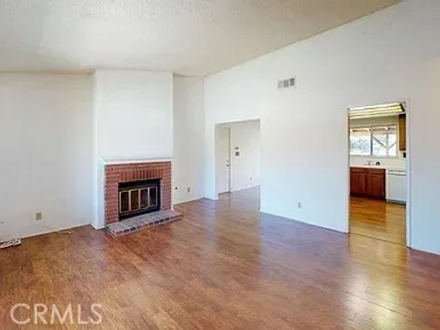 1628 W Avenue K11, Lancaster, CA 93534