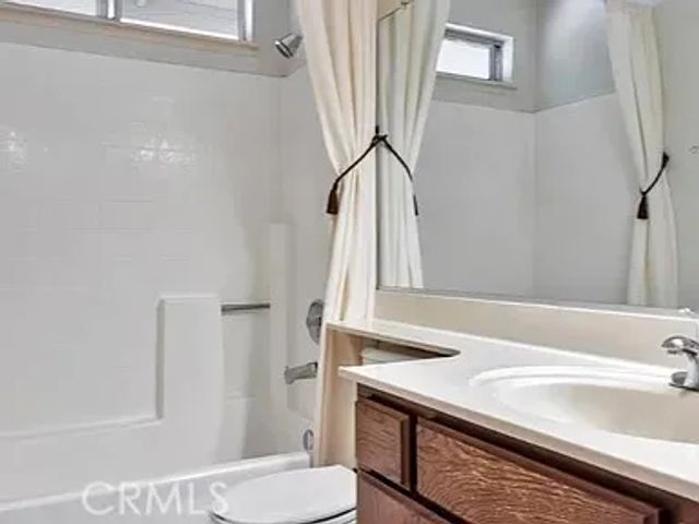 1628 W Avenue K11, Lancaster, CA 93534