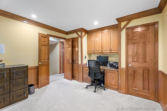 2224 Stonewall Drive, Bartlesville, OK 74006