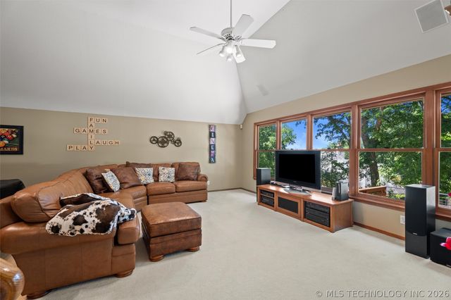 2224 Stonewall Drive, Bartlesville, OK 74006