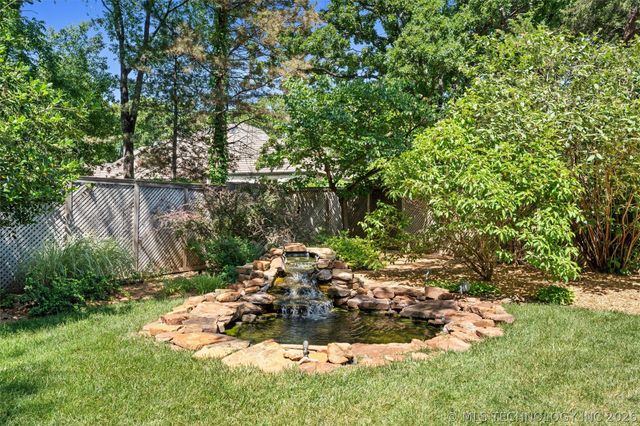 2224 Stonewall Drive, Bartlesville, OK 74006