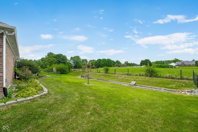 2150 Partridge Drive, Franklin, IN 46131