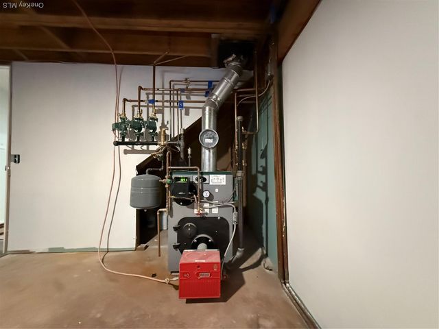 218 Bayview Drive, Mastic Beach, NY 11951