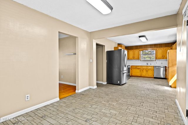 218 Doris Lane, Maryville, TN 37803
