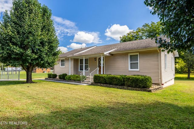 218 Doris Lane, Maryville, TN 37803