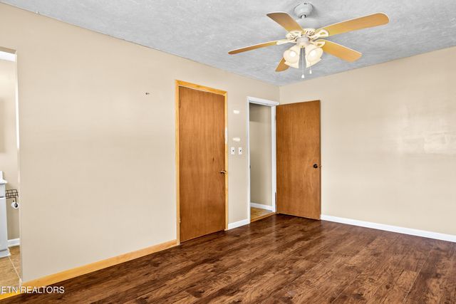 218 Doris Lane, Maryville, TN 37803